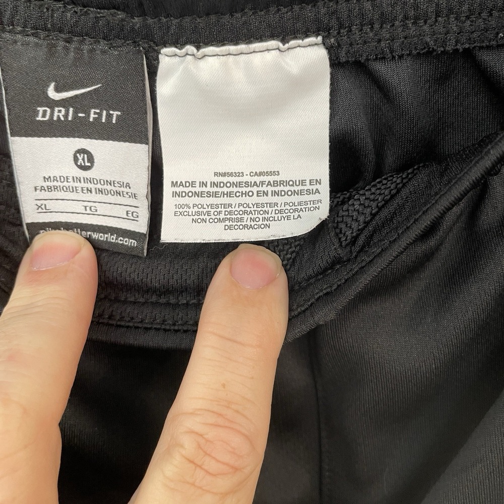 Nike Dri Fit Black Shorts Size XL 100% Polyester 658216-012 - Picture 4 of 7